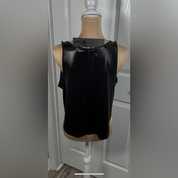 NOLI flow tank top in black‎ NWT Medium - Picture 11 of 13